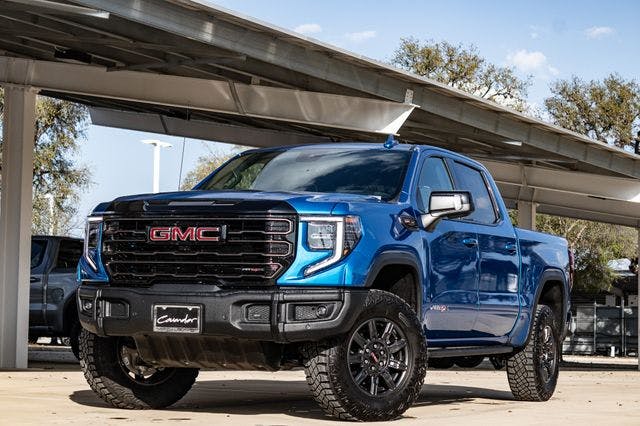 2024 GMC Sierra 1500 AT4X